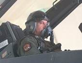 بالفيديو والصور.. وزير الدفاع العراقى يقصف معاقل داعش بطائرة "F16"