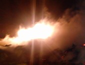 بالصور.. السيطرة على حريق مصنع الكتان بسمنود واستمرار عمليات التبريد