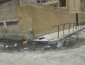 "صحافة المواطن"..انهيار سور مدرسة ابتدائية وتراكم القمامة بمحيطها فى كرموز