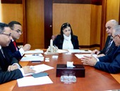وزيرة الاستثمار تبحث مقترحات تطوير التعليم مع عميد كلية تجارة عين شمس
