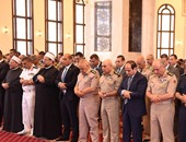 ننشر صور أداء الرئيس صلاة الجمعة بمسجد المشير طنطاوي
