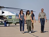 أوباما يصطحب زوجته وابنتيه فى نزهه ويزور كهوف الحديقة الوطنية