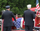 تشييع رجل إطفاء مفقود منذ اعتداءات 11 سبتمبر فى نيويورك