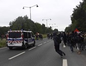 الآلاف الفرنسيين يتظاهرون احتجاجًا على قانون العمل