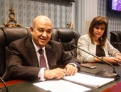 بالصور.. وزير السياحة للبرلمان: خطة جديدة لتنظيم الحج لوقف نظامى الحصص والقرعة