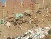 بالفيديو..القمامة ومخلفات البناء تحتل شارع الصفا والمروة فى الطوابق فيصل