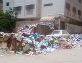 بالصور.. القمامة تغرق شوارع الإسكندرية والمحافظة تعجز عن حل الأزمة