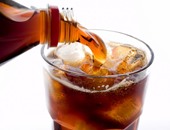 انتبه.. مشروبات الدايت تحتوى على نوع من السكر يسبب الشراهة فى الأكل