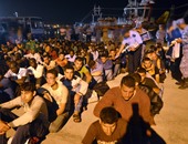 بالصور.. القوات البحرية تحبط محاولة هجرة غير شرعية إلى دول جنوب أوروبا