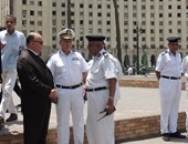 بالصور.. مدير أمن القاهرة يشدد على القوات بضرورة تحقيق السيولة المرورية