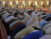 دراسة بريطانية: الحركات الجسدية خلال صلاة المسلمين تقلل آلام أسفل الظهر