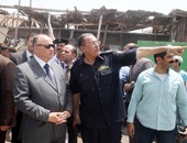 مدير أمن القاهرة يصل "حريق سوق الجمعة" للوقوف على ملابسات الحادث
