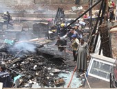 انتداب خبراء الادلة الجنائية لفحص حريق سوق الجمعة بالسيدة عائشة
