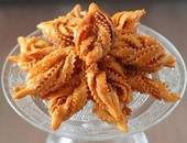 بالخطوات.. طريقة عمل "القريوش" أشهر الحلويات المغربية