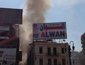 بالفيديو..انهيار جزء من المبنى المحترق  بالفجالة أثناء إطفائه