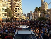 أهالى الدقهلية يودعون شهيد سيناء والجنازة تتحول لمظاهرة ضد الإخوان