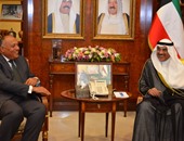 وزير الخارجية يلتقى نظيره الكويتى لبحث المستجدات الدولية والإقليمية