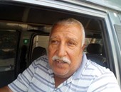 بالفيديو..مواطن لمحافظ الجيزة: "شوف حل فى القمامة اللى هتموتنا"
