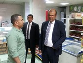 خالد حنفى: ربط مكاتب التموين بشبكة إلكترونية لإنهاء التعاملات من أى مكتب