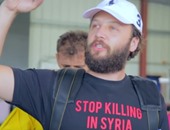 بالفيديو..مكسيم خليل يكشف "مقلب" برنامج التجربة الخفية.. ويتضامن مع سوريا