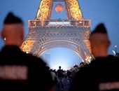 يورو 2016.. الأمن الفرنسى يغلق برج إيفل مؤقتا بعد اشتباكات النهائى
