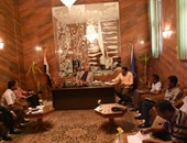 محافظ أسوان يجتمع برؤساء المدن للاستعداد لمبادرة "أسبوع النظافة"