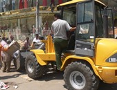 حى الدقى يشن حملة بشوارع جامعة الدول والسودان 