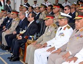 بالفيديو والصور.. السيسى يشهد حفل تخريج الدفعة 67 بحرية و44 دفاع جوى