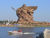 بالصور.. الصين تكشف النقاب عن تمثال ضخم يجسد ملحمة إله الحرب
