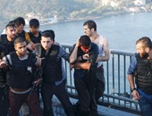 بدء محاكمة 8 عسكريين أتراك هبطت مروحيتهم فى اليونان