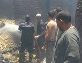 بالصور.. الحماية المدنية بسوهاج تسيطر على حريق بـ3 منازل دون إصابات أو وفيات