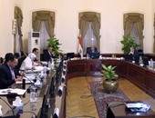 رئيس الوزراء يكلف بإنهاء أزمة تنسيق طلاب إعدادية القاهرة