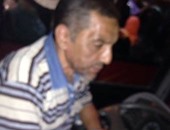 سائق نقل عام بالقاهرة يتنازل عن محضر ضد ضابط تعدى عليه وكلبشه بعجلة القيادة