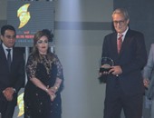 بالصور.. "النخبة للإعلام العربى" يمنح جوائز التميز لفاروق الفيشاوى وفردوس عبد الحميد