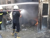 اشتعال النيران فى مخزن داخل شركة موبيليا بطريق إسكندرية الصحراوى