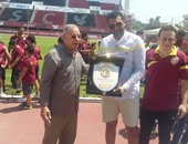 أكاديمية أحمد شاكر بالمنصورة تزور الأهلي وتكرم زيزو