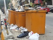 أهالى منطقة المهاجرين بعزبة النخل يطالبون بتوفير صناديق للقمامة