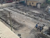 بالصور.. أهالى قرية فى القليوبية يطالبون التدخل لمنع بناء مصنع داخل الكتلة السكنية