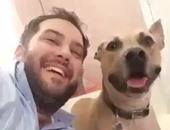 بالفيديو والصور.. اتعلم حيلة بسيطة لو قررت تتصور"selfie" مع كلبك