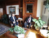 وزير الرى يلتقى وزير الرى والزراعة والتنمية المائية لدولة مالاوى