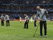 يورو 2016: تحسين أرضية ملاعب نصف النهائى والنهائى