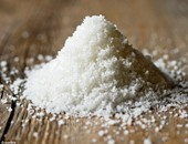 الملح والكاتشب في الأطعمة السريعة وخطورتهما على الصحة 