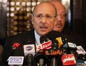 وزير الصحة:التواجد فى مصر شرط حصول المقيمين بالخارج على عقار سوفالدى