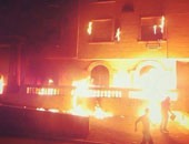 رواد فيس بوك يتداولون صورة لحريق مقر حى المعادى.. ويؤكدون:الإخوان حرقوه