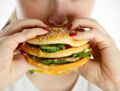 "القومى للبحوث": نوع الغذاء يؤثر على نفسية الأشخاص ومكسبات الطعم تسبب الغباء
