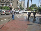 "نظافة الجيزة" تشن حملة لرفع كفاءة شارع النيل السياحى