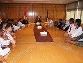 رئيس جامعة الفيوم يلتقى طلاب عرب فى إطار التعاون مع المجلس العرب