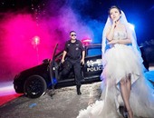 بالصور.. ضابط صينى يلتقط صور زفافه داخل قسم الشرطة