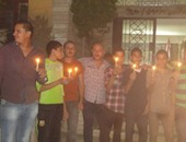 وقفة احتجاجية أمام مجلس مدينة بيلا بالشموع لانقطاع التيار الكهربائى