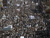 العربية: الحوثيون يعتقلون 5 نشطاء فى تظاهرات رفض الإعلان الدستورى